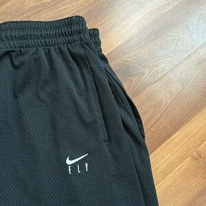 Nike Women’s Fri-Fit Basketball Shorts